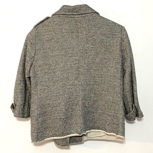 Cabi jacket Style #393 gray one button is missing - Picture 7 of 9